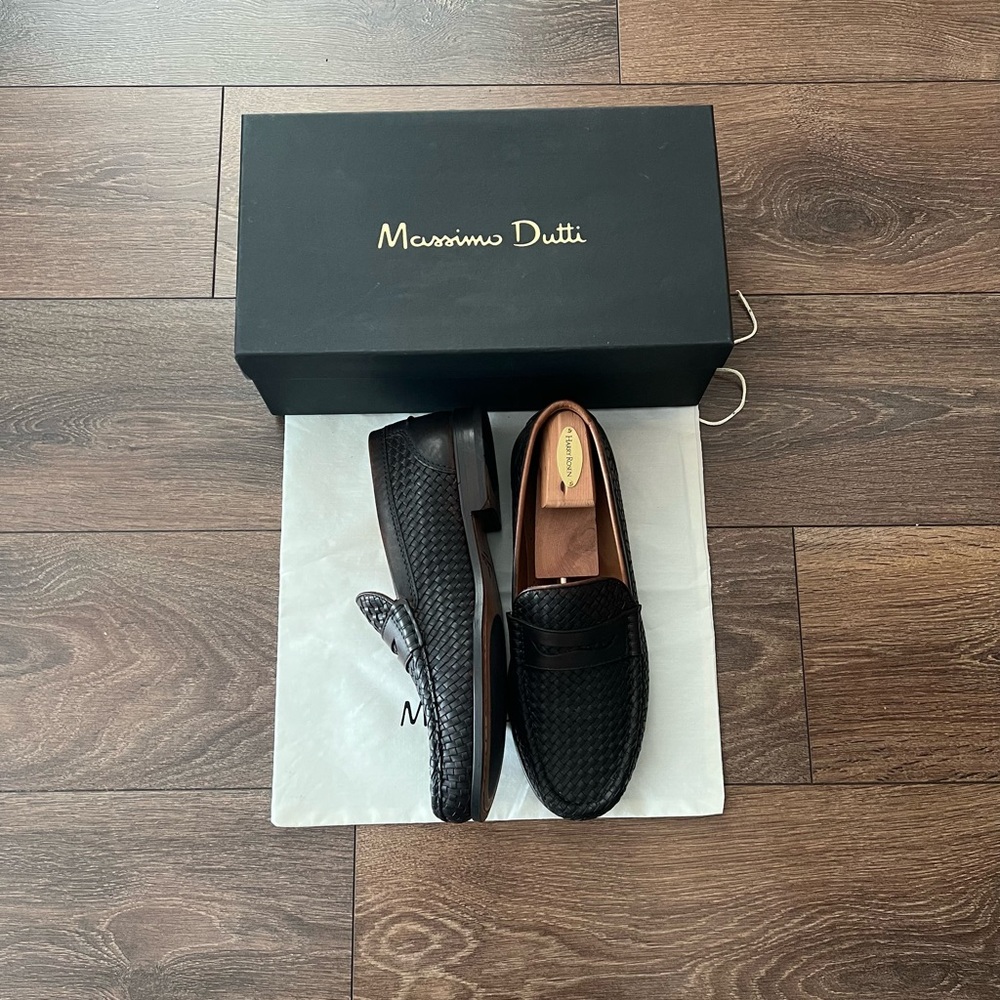Massimo Dutti Woven Black Leather Loafers